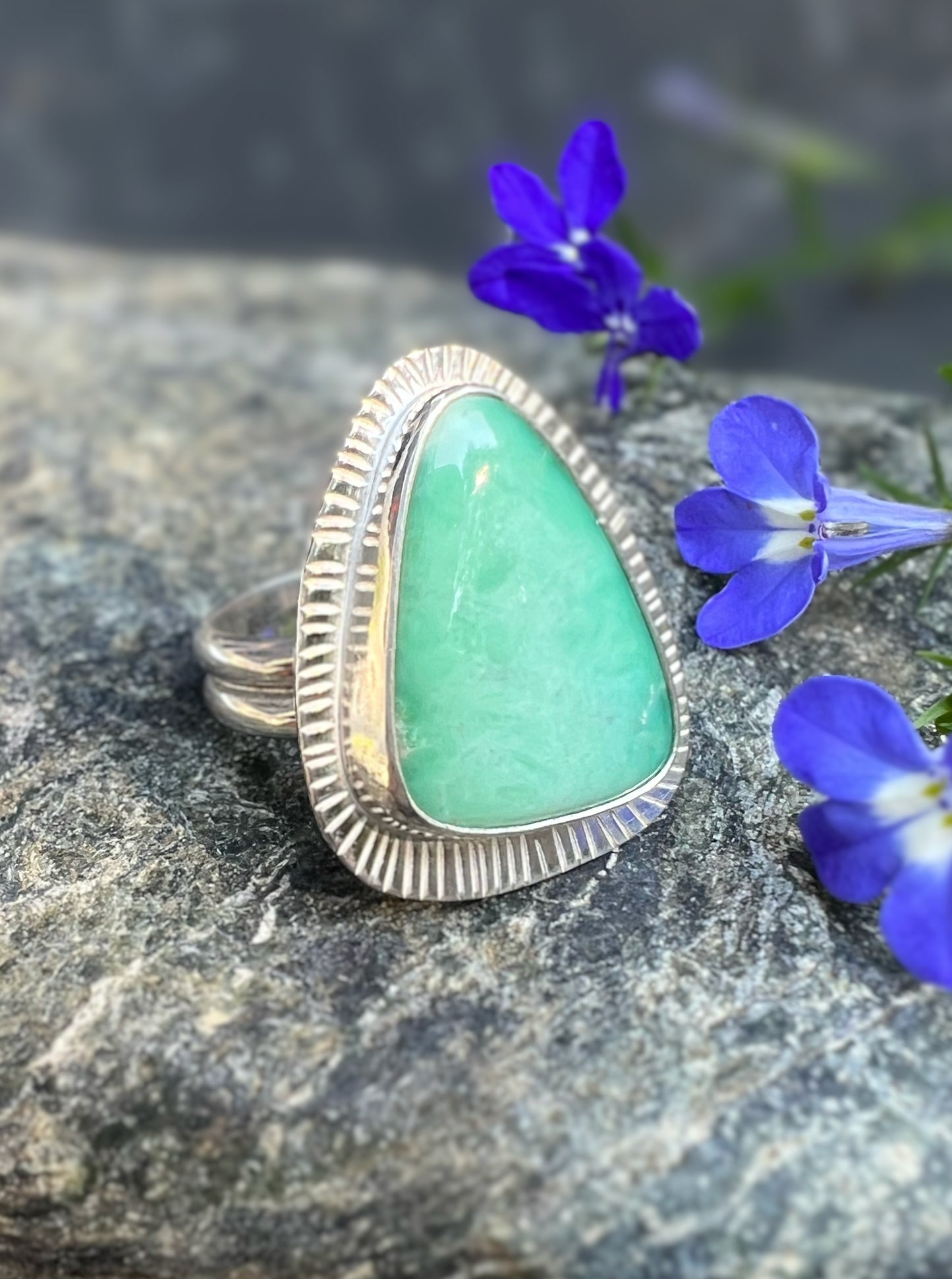 Vessel Ring with Broken Arrow Variscite • Size 8.5