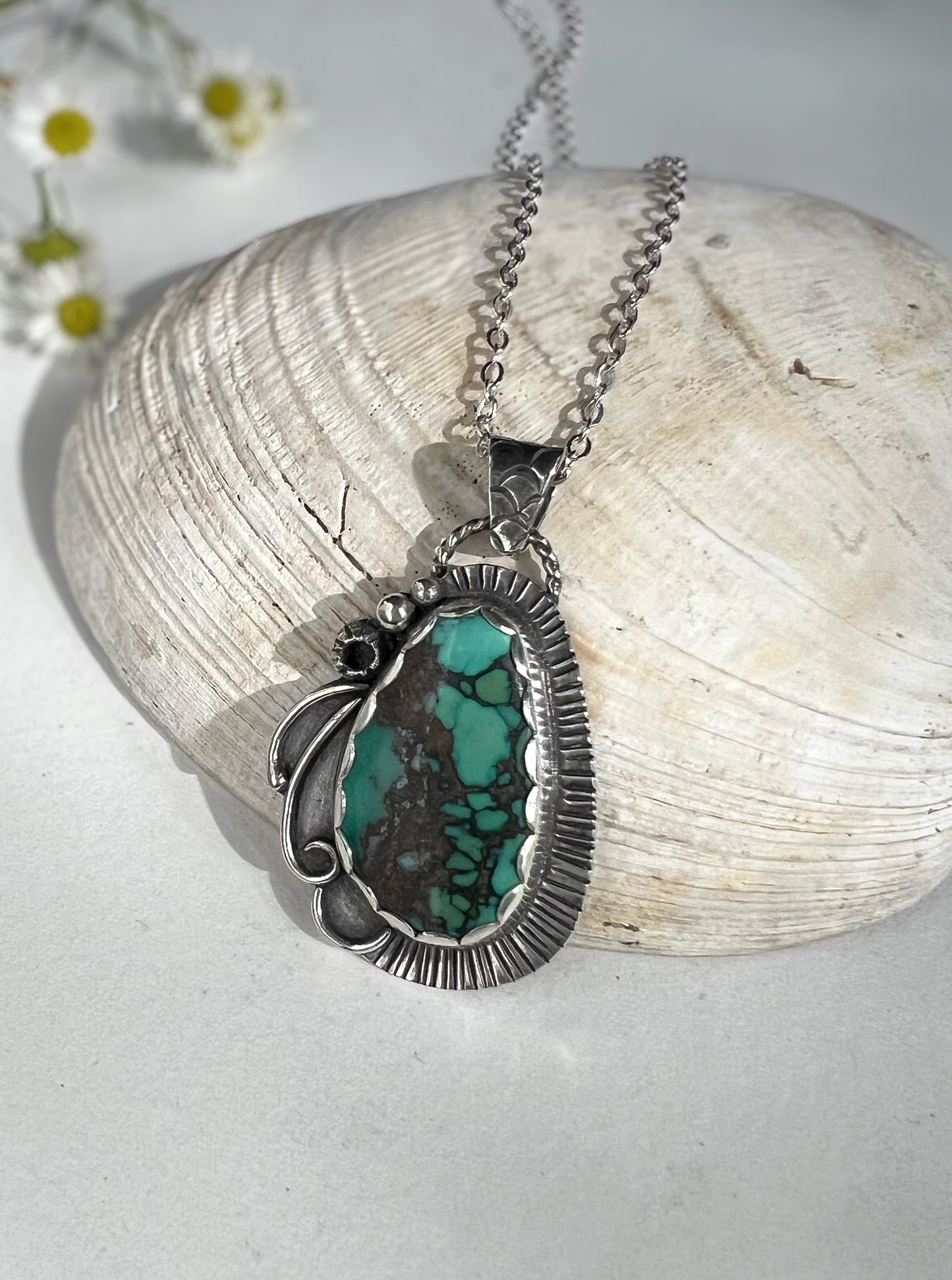Cove Pendant Necklace with Variquoise