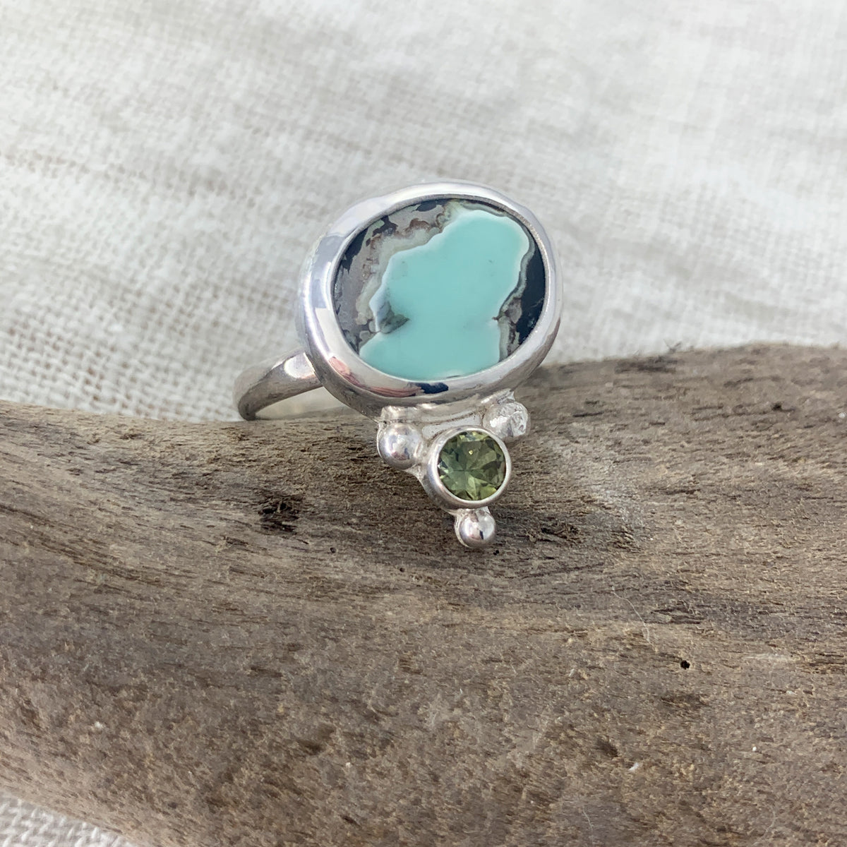 Oasis Ring No. 7 • Size 7.5